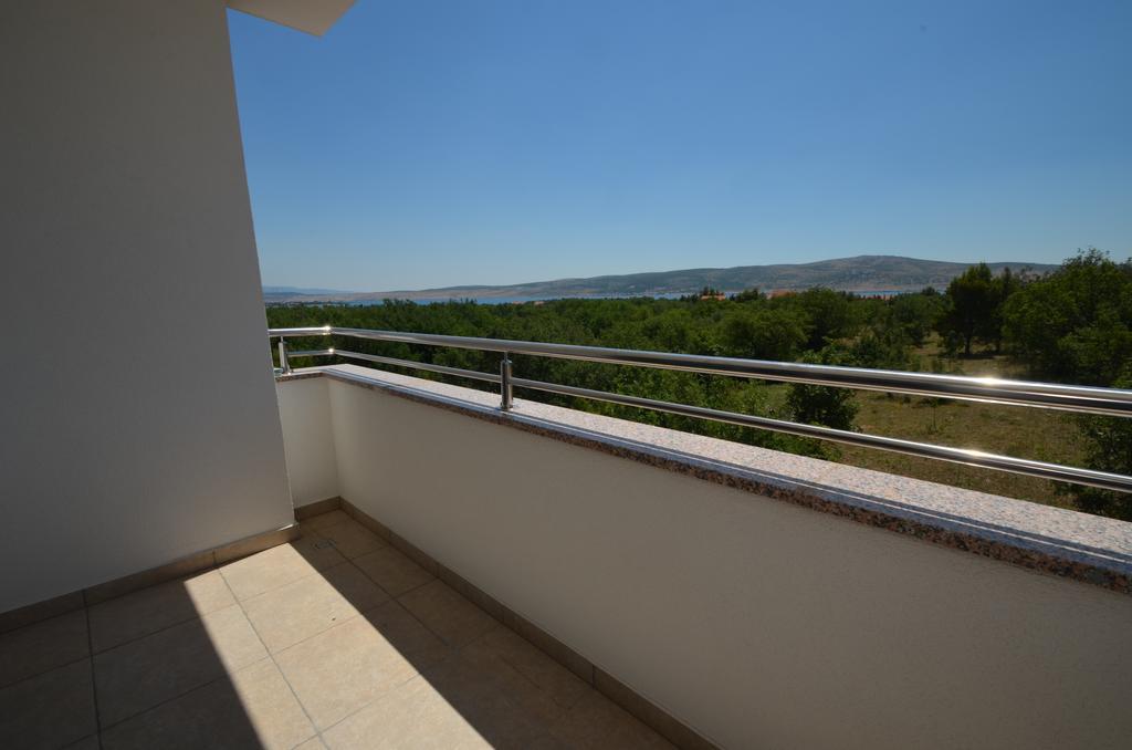 Apartment Anica Kuk ستاريغغاد باكلينتسا الغرفة الصورة