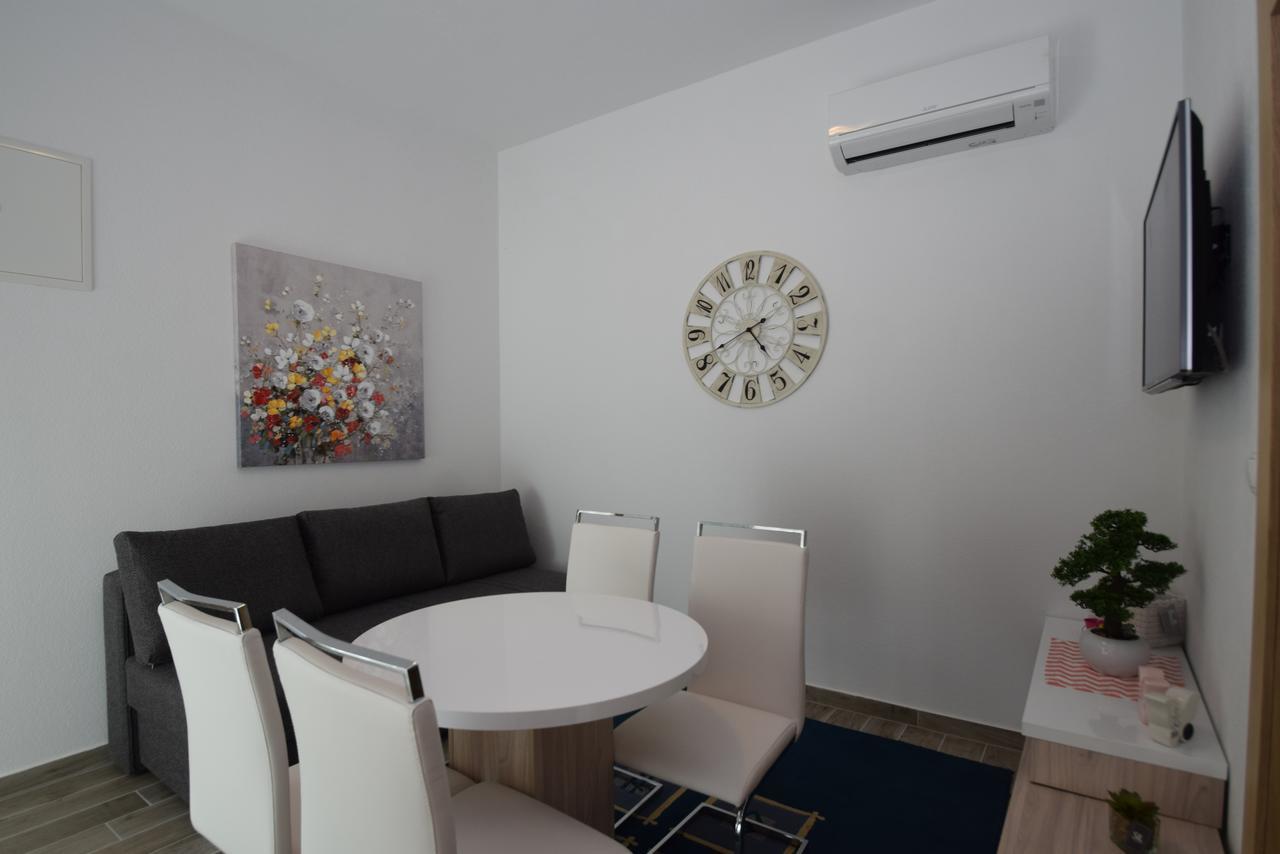 Apartment Anica Kuk ستاريغغاد باكلينتسا المظهر الخارجي الصورة